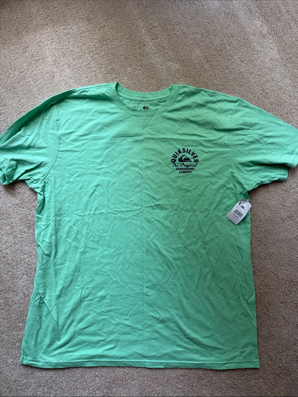 Men’s Quiksilver 100% cotton XXL shirt NWT